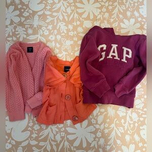 Gap 3T bundle! One hoodie and 2 cardigans